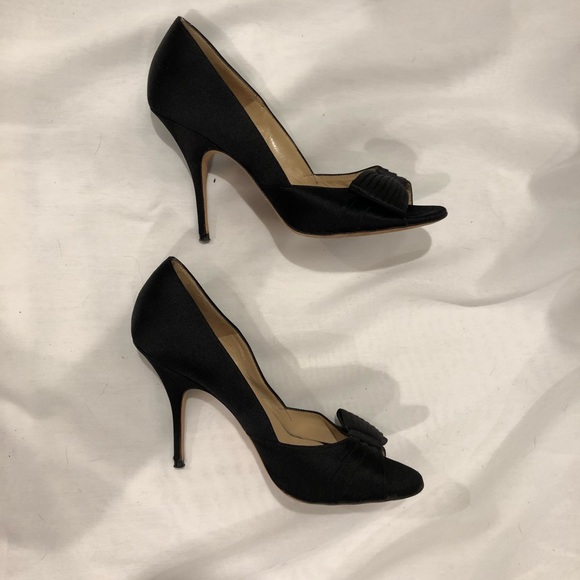 Alexandra Neel cute black heel - Picture 4 of 5